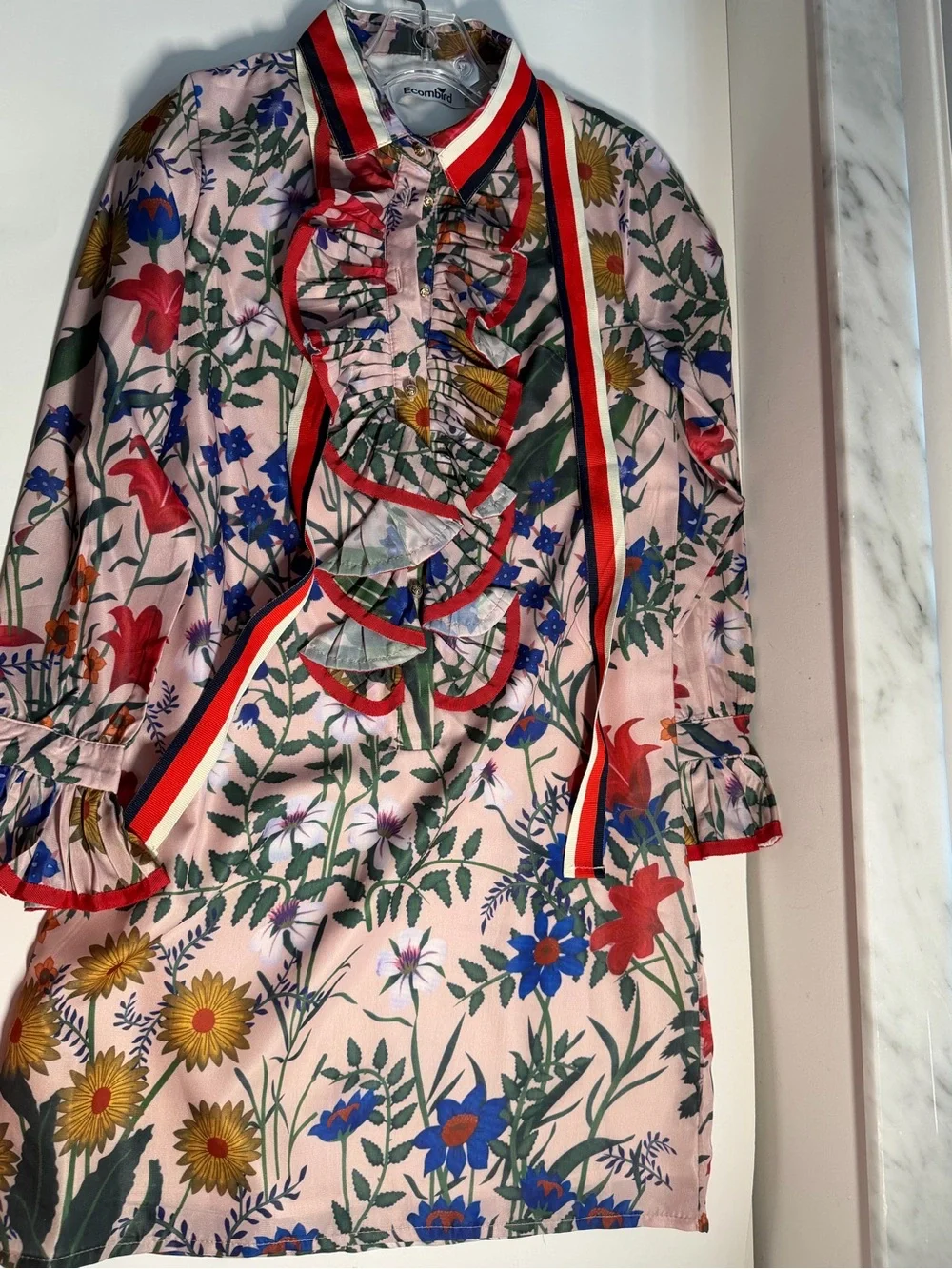 N/A feminine floral